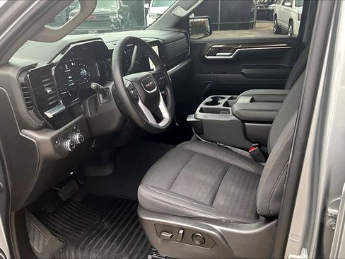 Certified 2023 GMC Sierra 1500 Elevation image 18