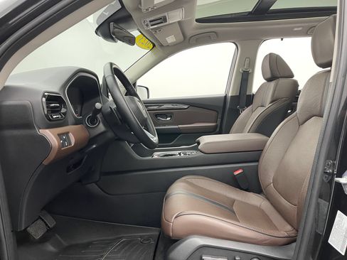Used 2023 Honda Pilot Elite image 19