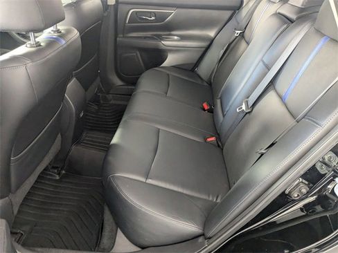 Used 2018 Nissan Altima 2.5 SR w/ SR Special Edition image 27