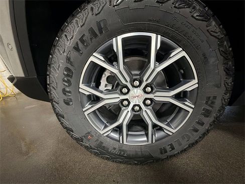 New 2026 GMC Acadia AT4 w/ Super Cruise Package image 65