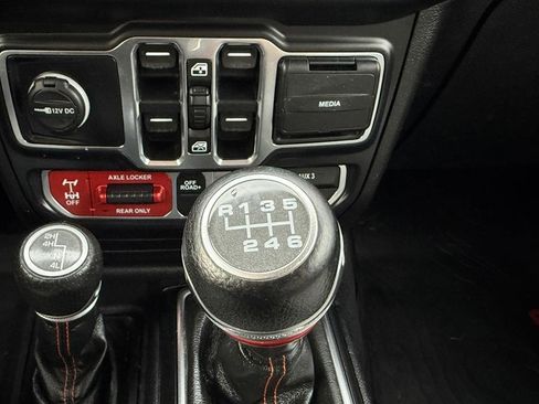 Used 2020 Jeep Gladiator Mojave AWD/4WD image 58