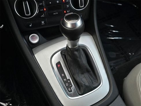 Used 2017 Audi Q3 2.0T Premium w/ Convenience Package image 29