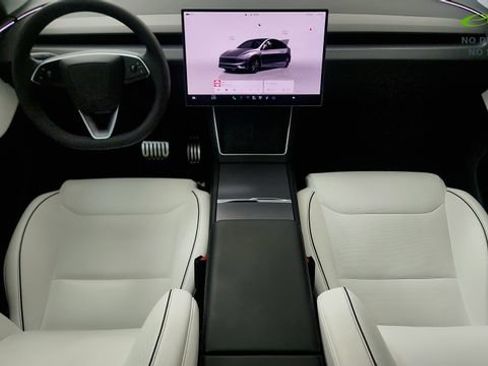 Used 2026 Tesla Model Y Performance AWD/4WD image 50