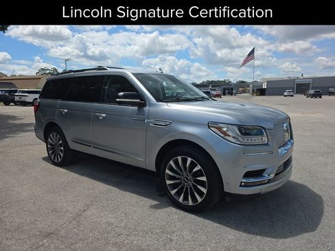 Certified 2021 Lincoln Navigator Reserve w/ Luxury Package AWD/4WD image 1