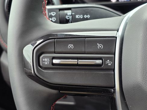 New 2025 Chevrolet Colorado Z71 w/ Technology Package image 33