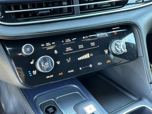 New 2026 INFINITI QX60 Sport w/ Dark Cargo Package image 27