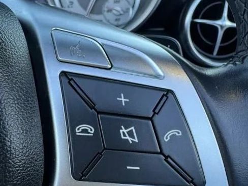 Used 2014 Mercedes-Benz SLK 250 image 26