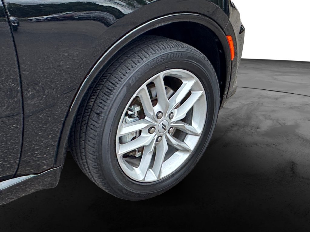 Used 2025 Dodge Durango GT AWD/4WD image 13