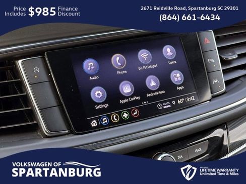 Used 2024 Buick Enclave Essence image 21