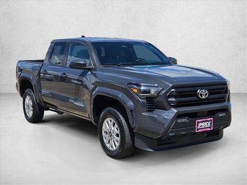 Used 2024 Toyota Tacoma SR5 AWD/4WD image 3