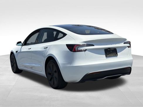 Used 2025 Tesla Model 3 Long Range RWD image 8