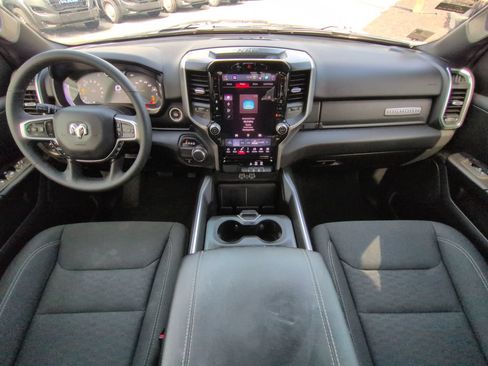 Used 2025 RAM 1500 Big Horn RWD image 15