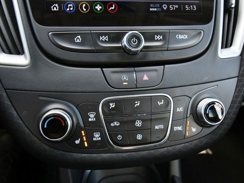 Used 2025 Chevrolet Malibu LT FWD image 26