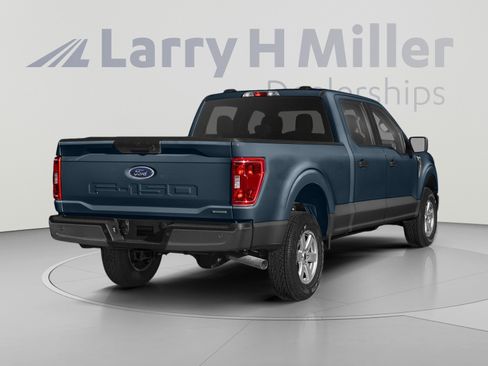 Used 2021 Ford F150 XLT w/ Equipment Group 302A High AWD/4WD image 4