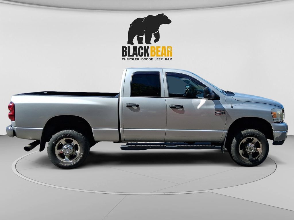 Used 2008 Dodge Ram 2500 Truck SLT w/ Trailer Tow Group AWD/4WD image 2