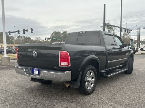 Used 2018 RAM 2500 Laramie image 7