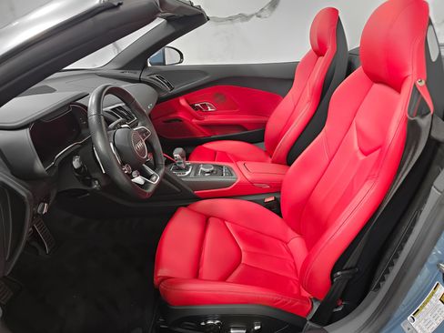 Used 2022 Audi R8 V10 performance RWD image 25