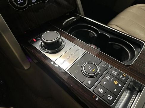 Used 2016 Land Rover Range Rover HSE image 23