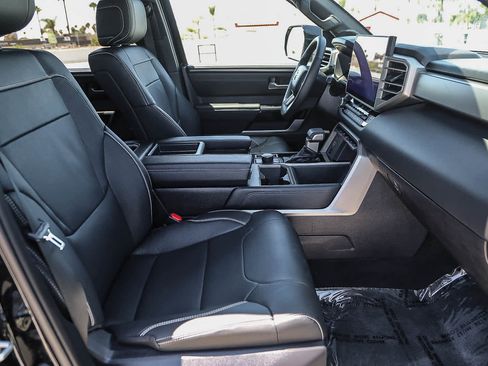 Certified 2026 Toyota Tundra Limited AWD/4WD image 16