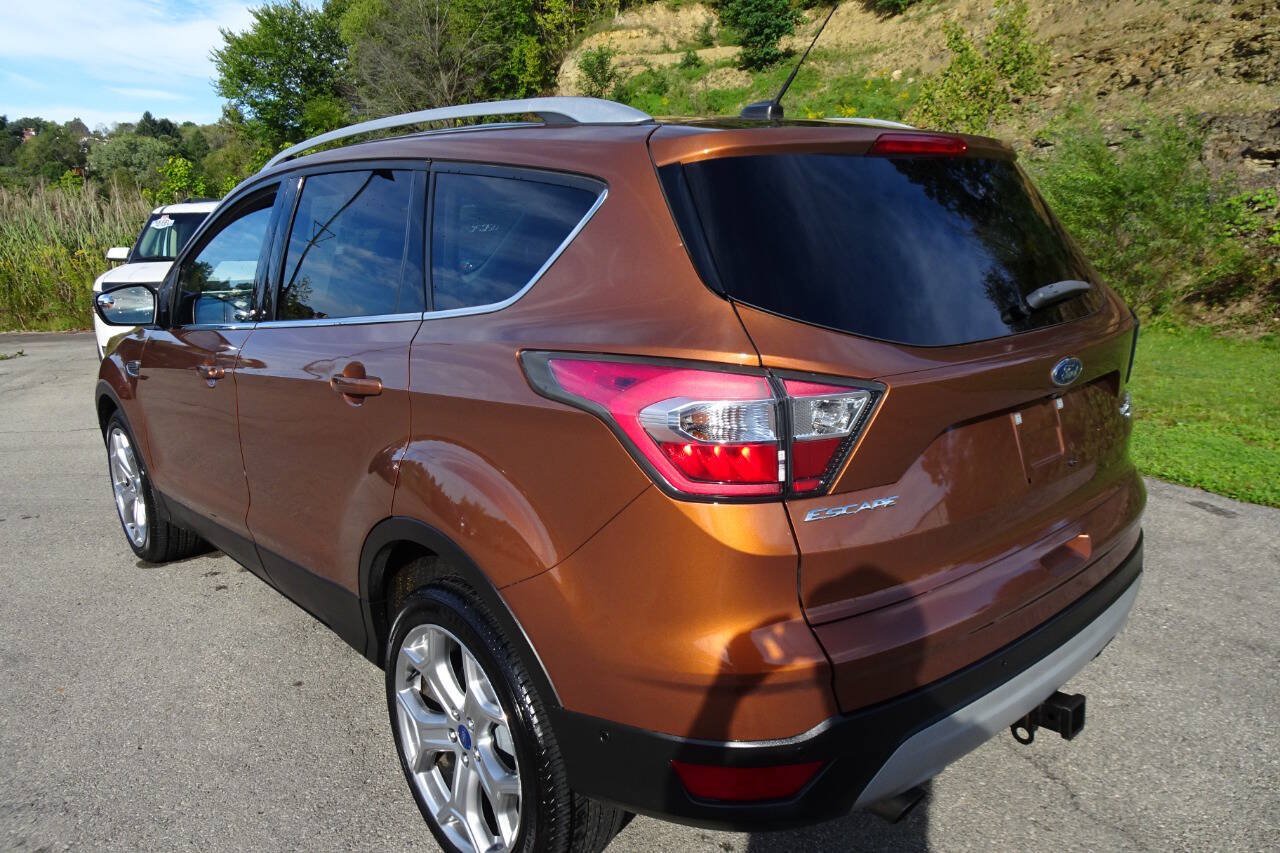 Used 2017 Ford Escape Titanium w/ Equipment Group 301A AWD/4WD image 8