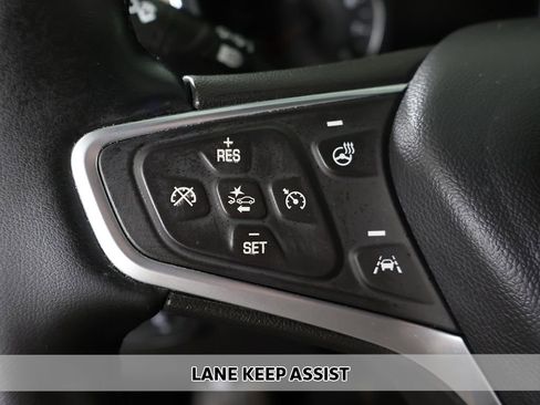 Used 2023 Chevrolet Equinox Premier FWD image 3