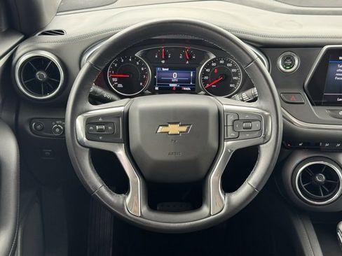 Used 2019 Chevrolet Blazer LT image 17