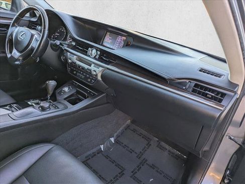 Used 2014 Lexus ES 350 w/ Premium Package image 23