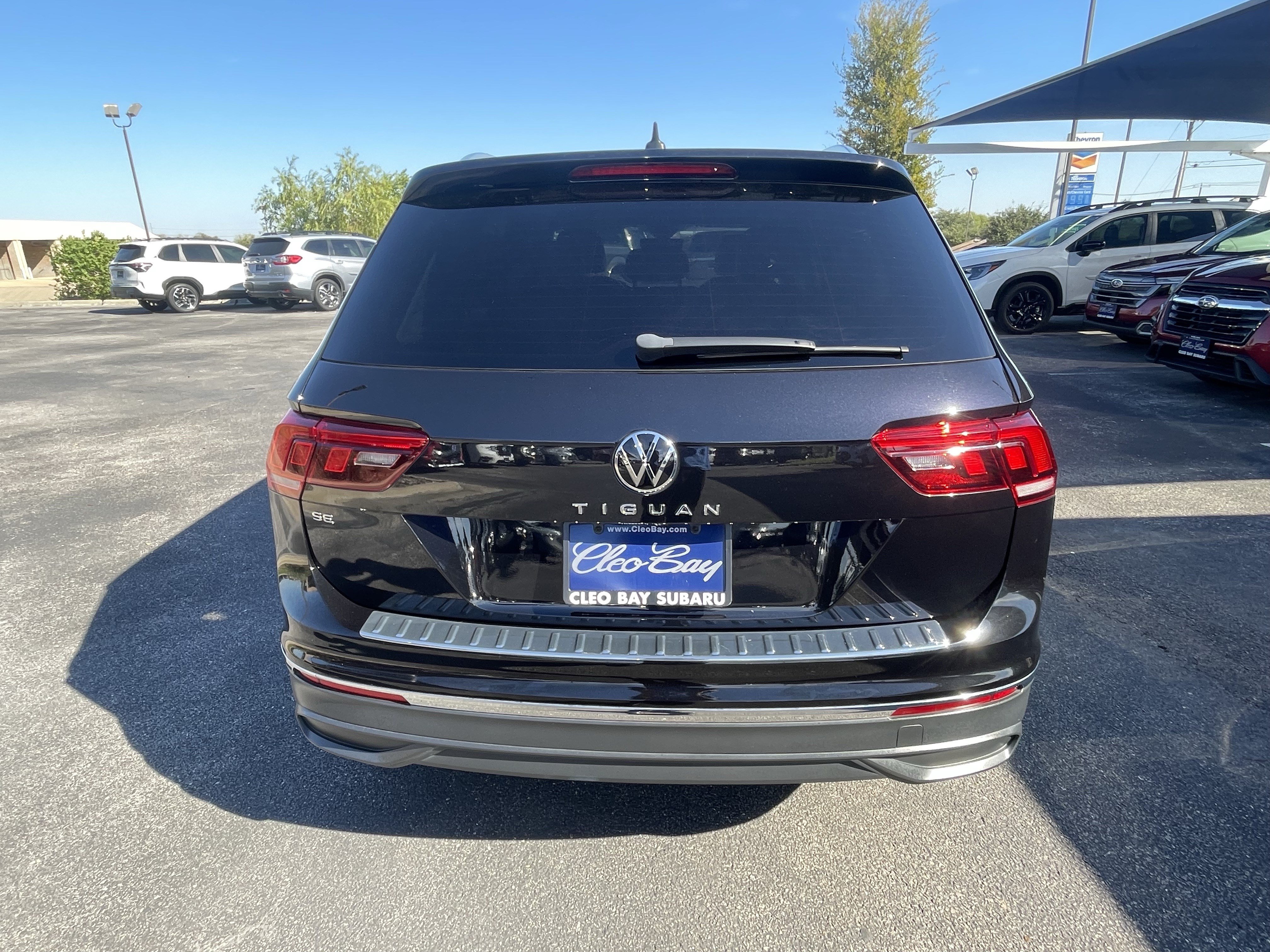 Used 2023 Volkswagen Tiguan SE FWD image 6