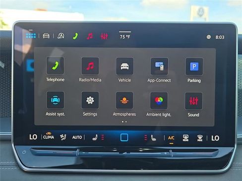 New 2026 Volkswagen Tiguan SE R-Line image 16