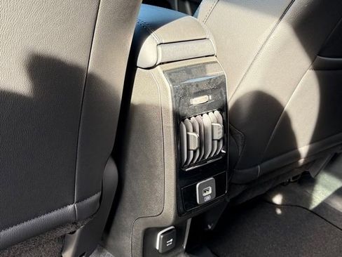 New 2026 Jeep Compass Latitude image 31