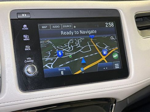 Used 2019 Honda HR-V Touring image 27