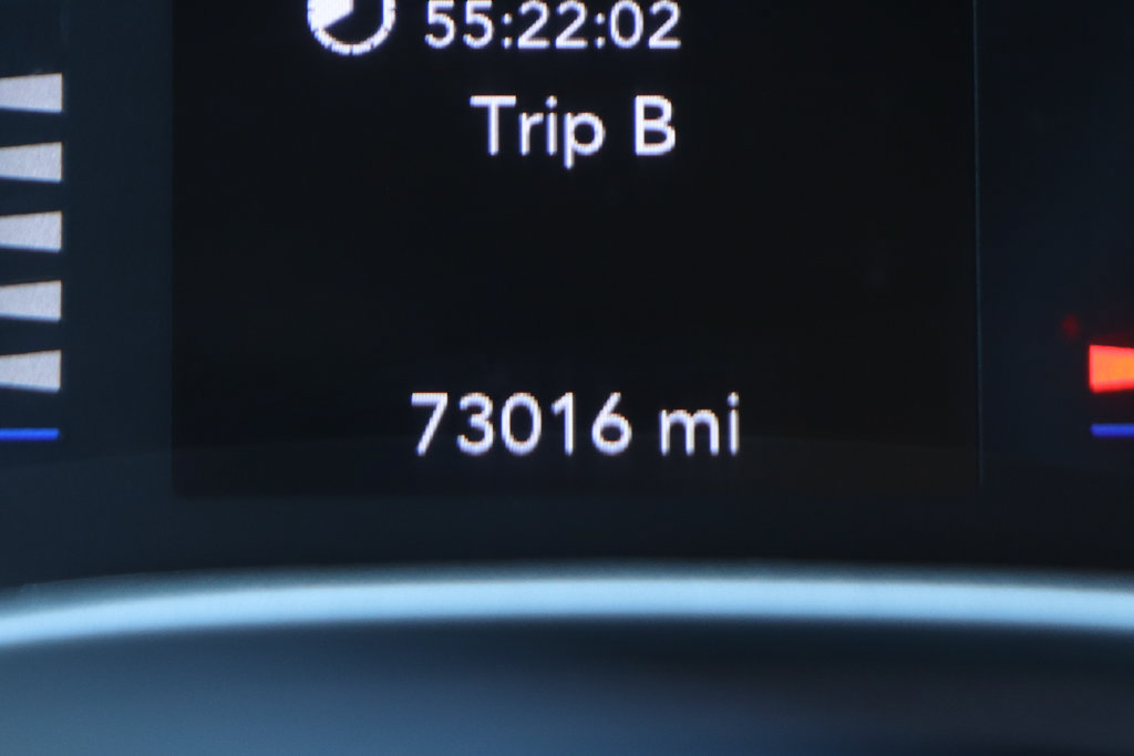 Used 2023 Chrysler Voyager LX FWD image 23