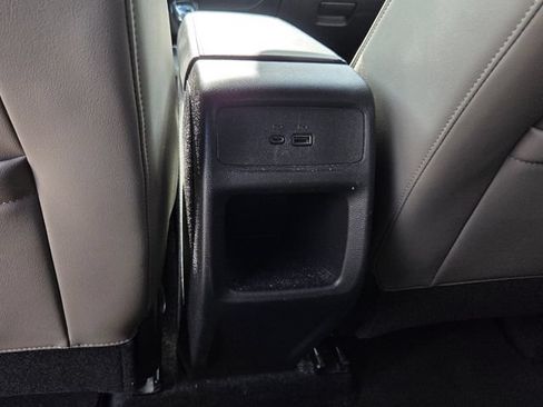 Used 2024 Buick Envista Sport Touring FWD image 12