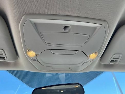 Used 2015 Ford Escape SE w/ SE Chrome Package FWD image 24