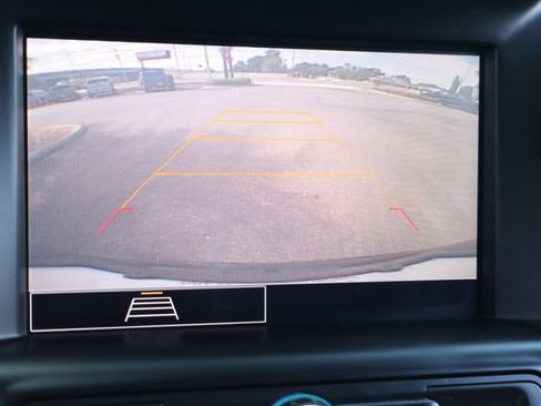 Used 2022 GMC Terrain SLE w/ Driver Convenience Package FWD image 27