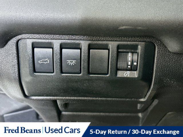 Used 2024 Subaru Ascent Limited w/ Technology Package AWD/4WD image 15