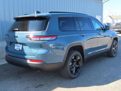 New 2026 Jeep Grand Cherokee L Limited AWD/4WD image 3