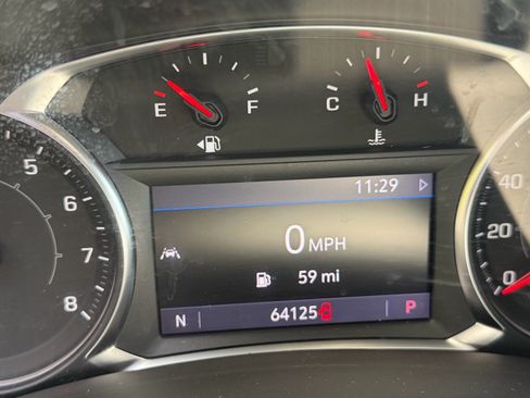 Used 2023 GMC Terrain SLT FWD image 35