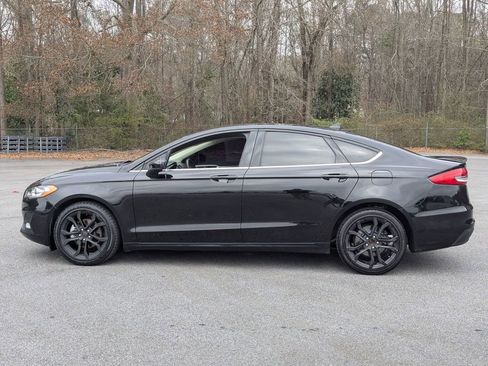 Certified 2019 Ford Fusion SE w/ Equipment Group 151A image 11