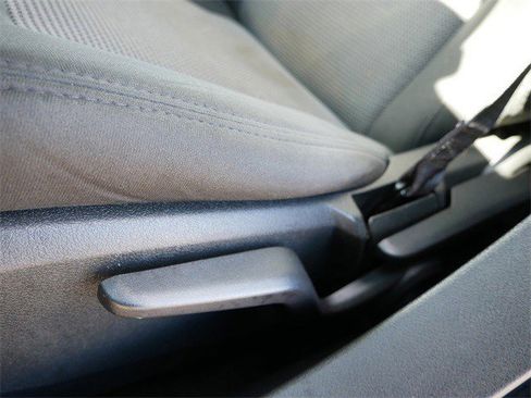 Used 2015 Jeep Patriot Latitude image 17