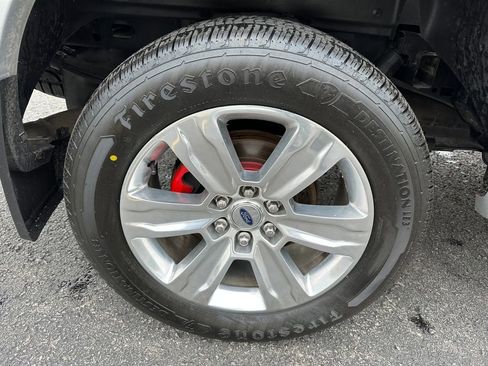 Used 2020 Ford F150 Platinum w/ Equipment Group 701A Luxury AWD/4WD image 40