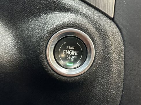 Used 2020 GMC Sierra 2500 Denali w/ Denali Ultimate Package image 22