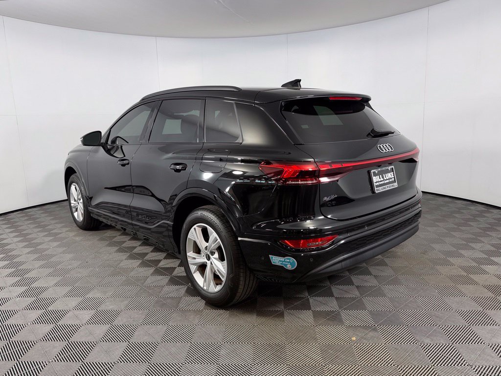 Used 2025 Audi Q6 e-tron Premium Plus w/ Premium Plus RWD image 10