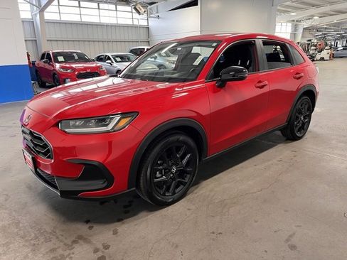 Used 2025 Honda HR-V Sport image 7