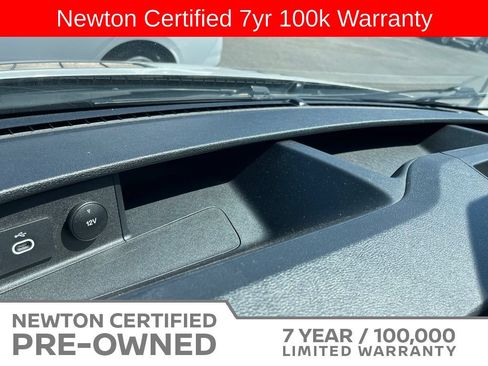 Used 2023 Ford Transit 350 XLT RWD image 21