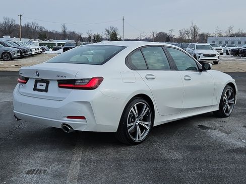 Used 2023 BMW 330i xDrive Sedan w/ Driving Assistance Package AWD/4WD image 6