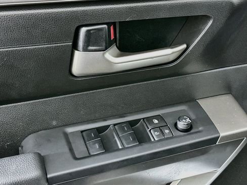 Used 2024 Toyota Tundra SR5 w/ SR5 Convenience Package AWD/4WD image 15