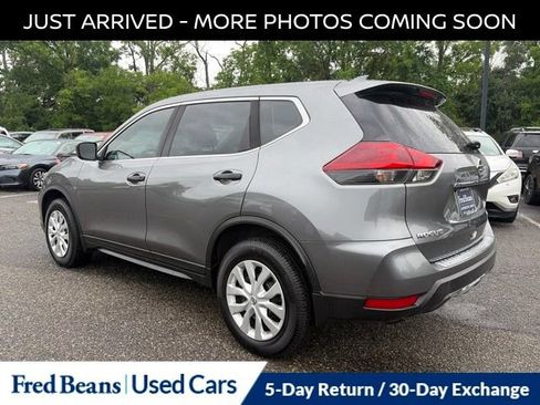 Certified 2018 Nissan Rogue S AWD/4WD image 6
