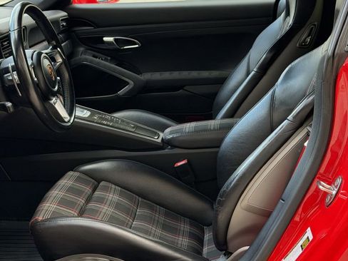 Used 2018 Porsche 911 Carrera GTS image 21