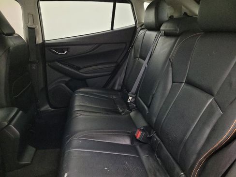 Used 2019 Subaru Crosstrek 2.0i Limited w/ Moonroof Package w/Navigation image 18